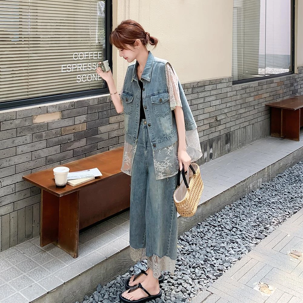 港风复古蕾丝拼接浅蓝牛仔套装女2025夏时髦破洞九分阔腿裤两件套