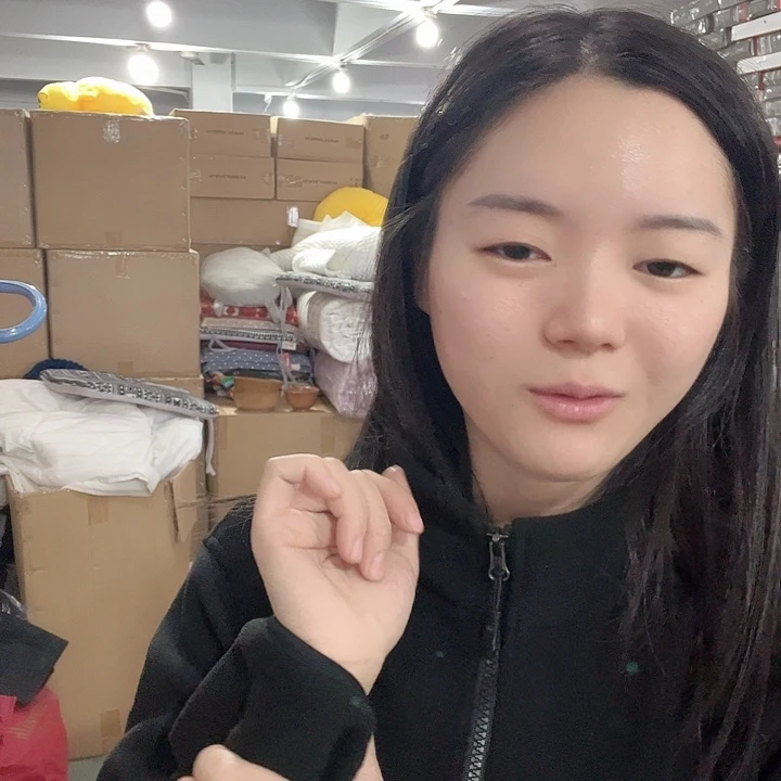 黑色奥绒外套。xl发1