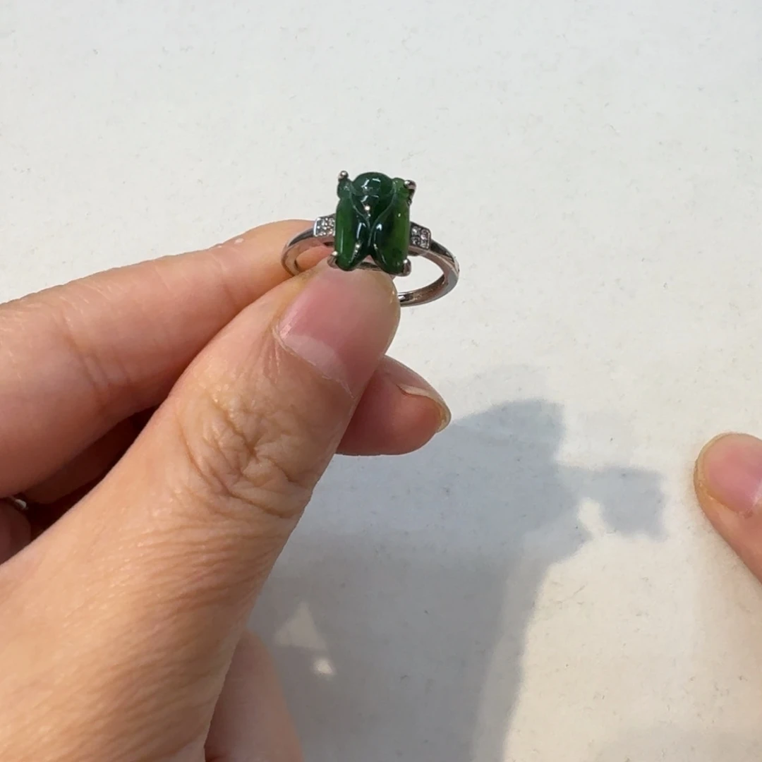 翡翠银S925镀金镶嵌戒指一鸣惊人