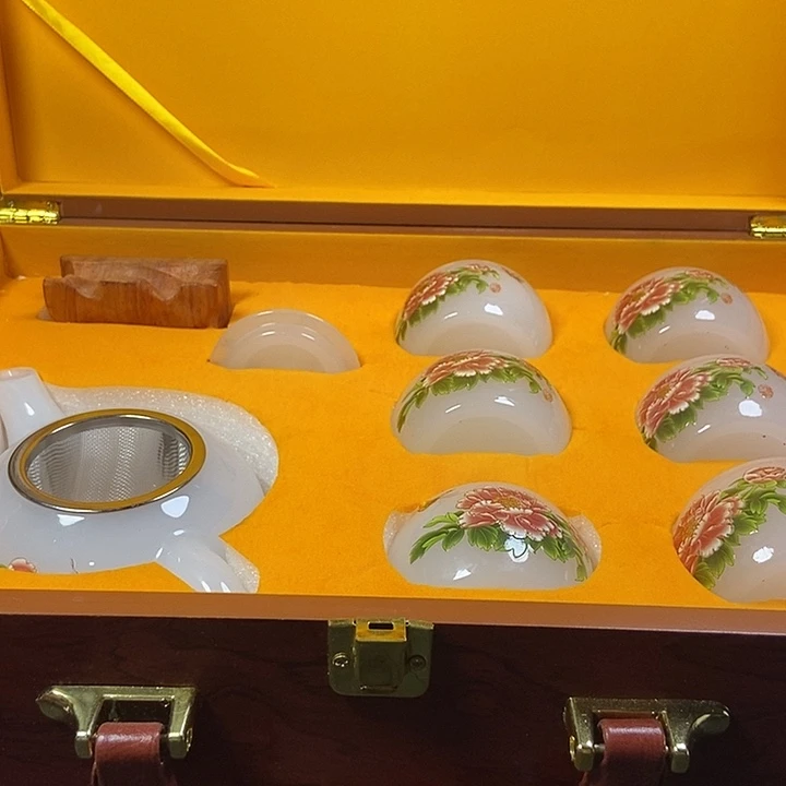 白玉菩提吊坠曹*建1111111111
