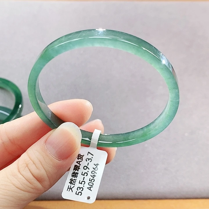 【闪购商品】未镶嵌手镯翡翠