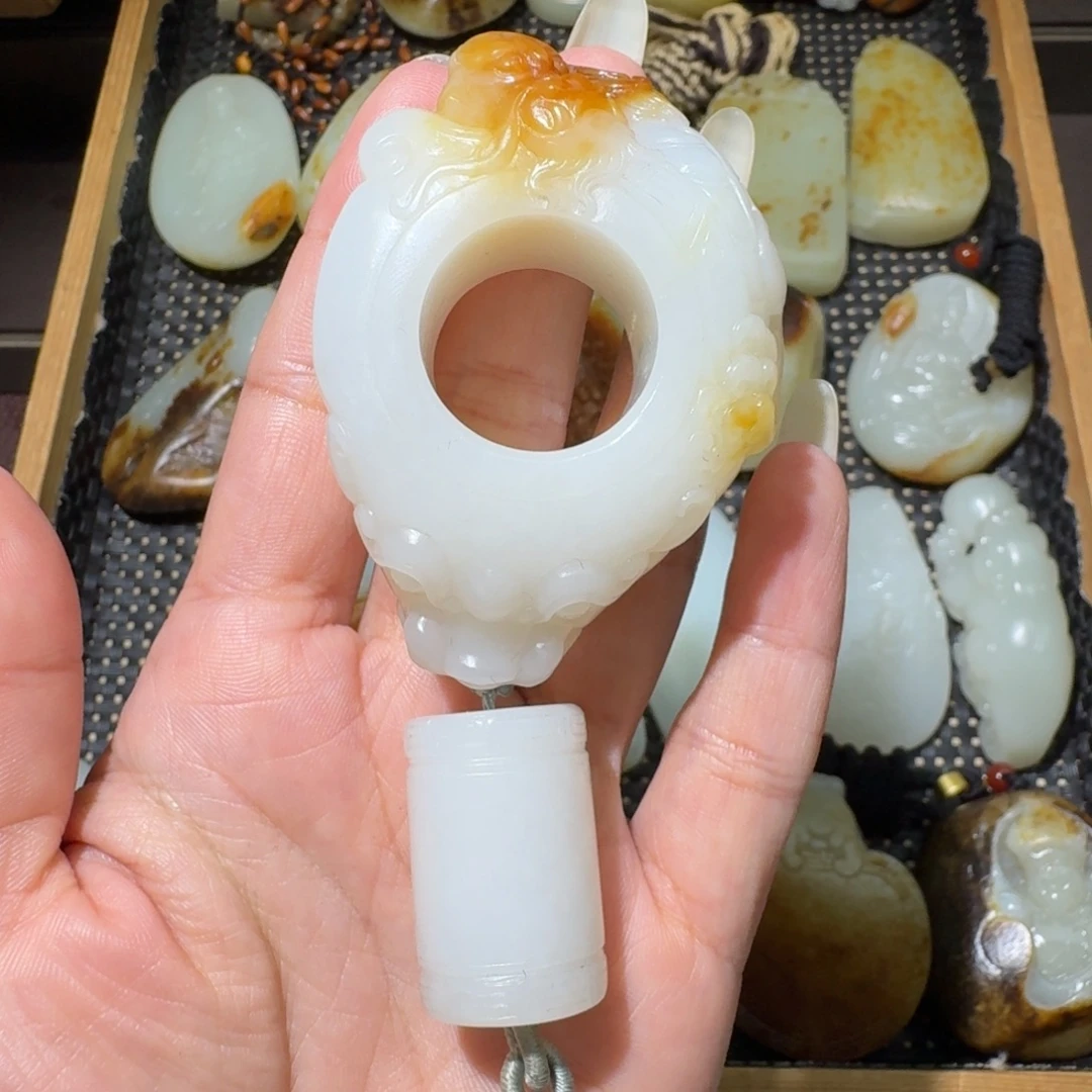 和田玉未镶嵌吊坠(不含链)