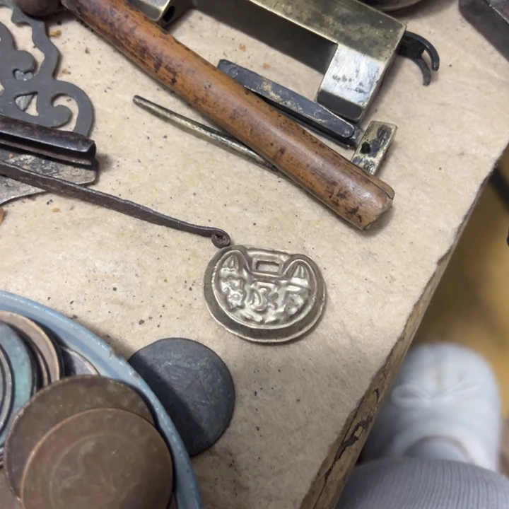 咕***咕大叶紫檀（黑酸枝木类）