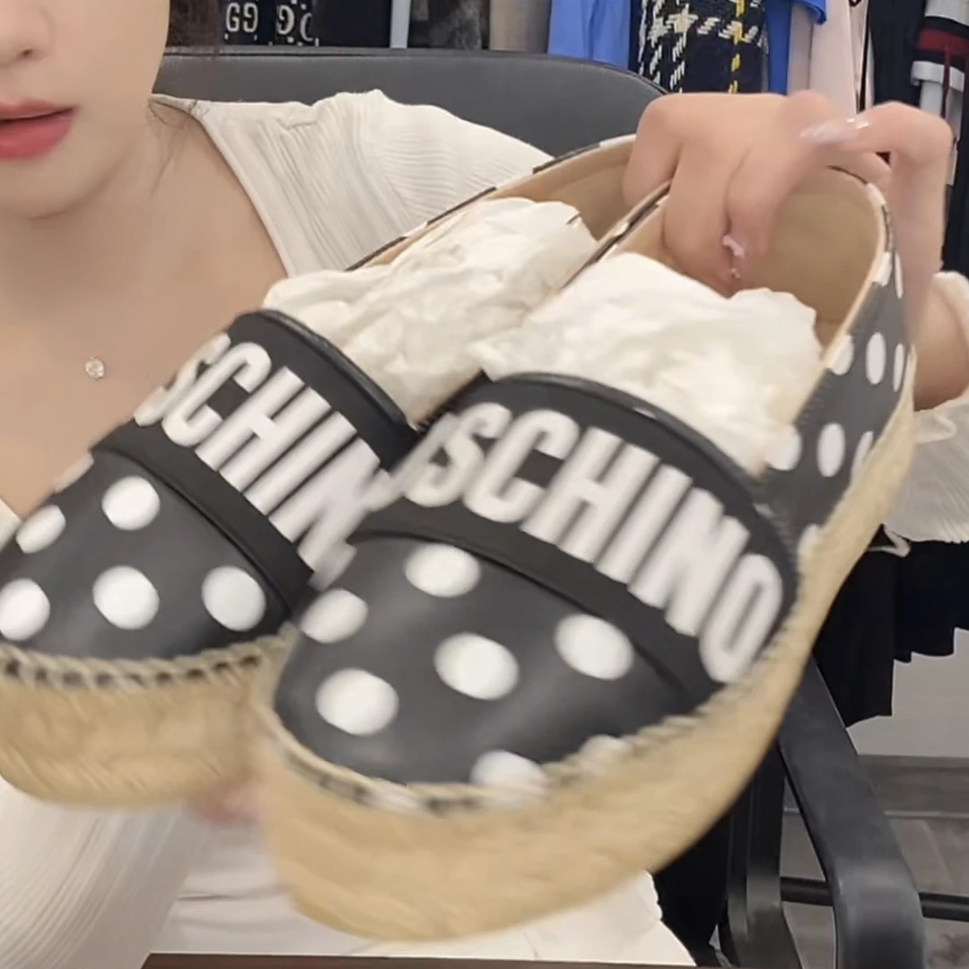 99新 Alexander McQueen/亚历山大·麦昆 莫斯奇诺鞋38 码数时尚