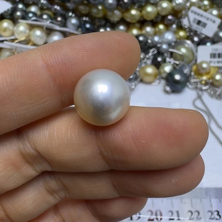 梦***6银S925镶嵌海水珍珠颈饰