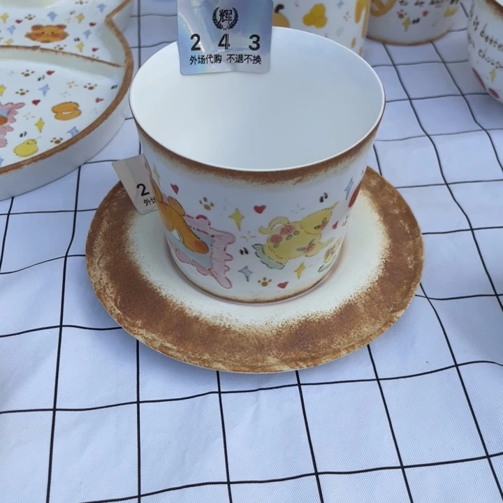 ?**只景德镇陶瓷手工制作