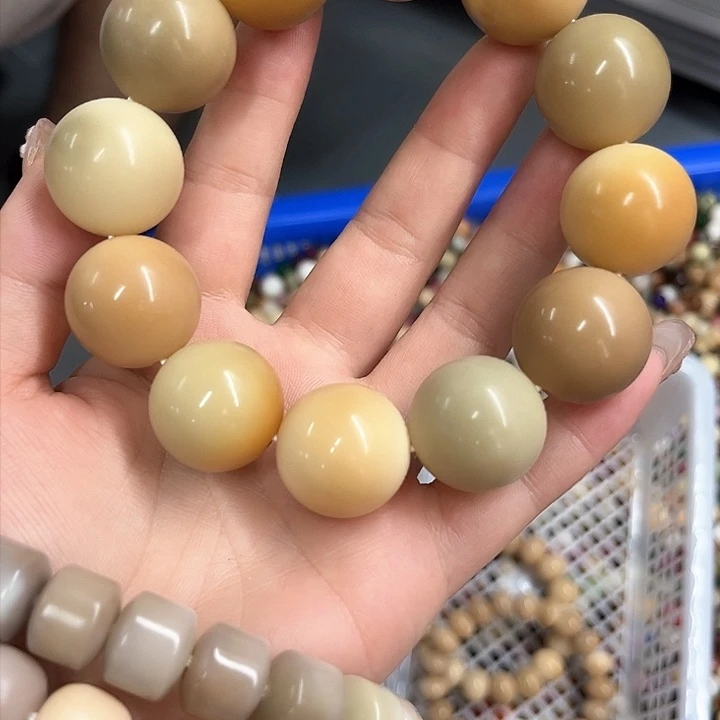 菩提根/象牙果手串赢**航大尺寸圆珠