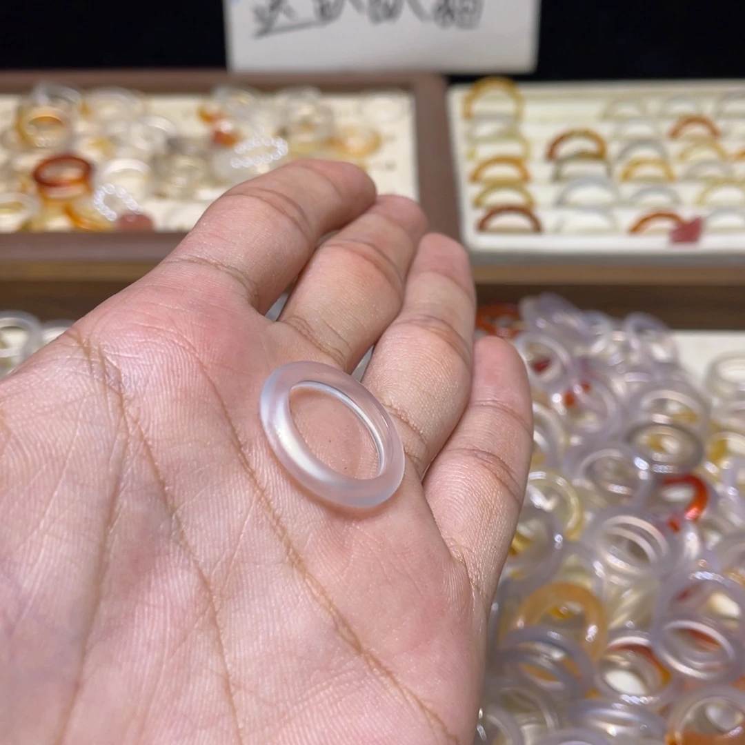未镶嵌戒指玛瑙/玉髓65号港14