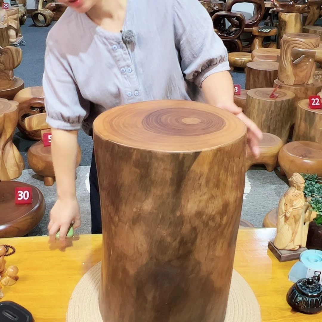 13 号香樟木尺寸：29-27-45cm