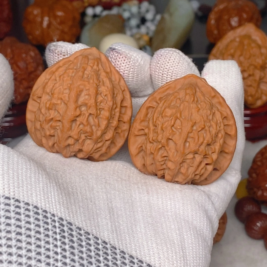 吊坠文玩核桃39 金牛 仙台公子帽