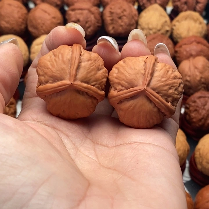 法***焱核桃精品文玩核桃手捻