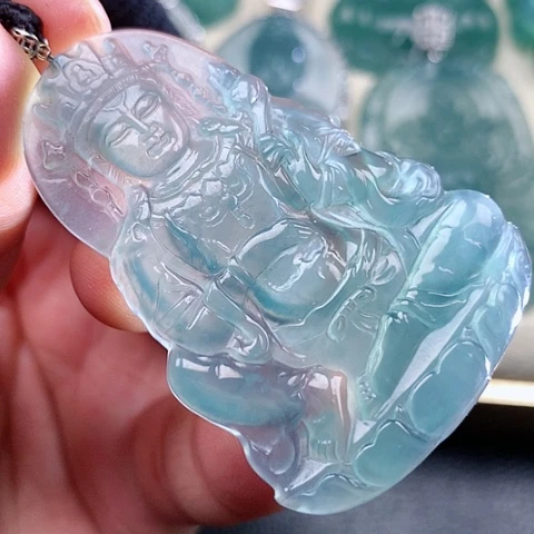 【闪购商品】翡翠颈饰18K金镶嵌天然翡翠