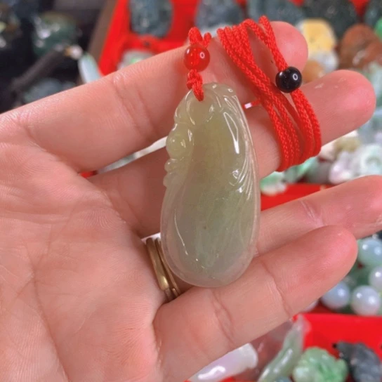 翡翠项链未镶嵌翡翠福瓜