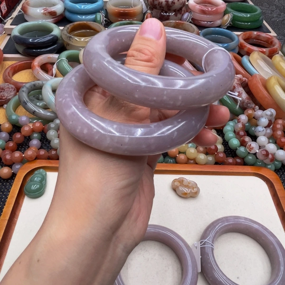 石英质玉未镶嵌圈口52