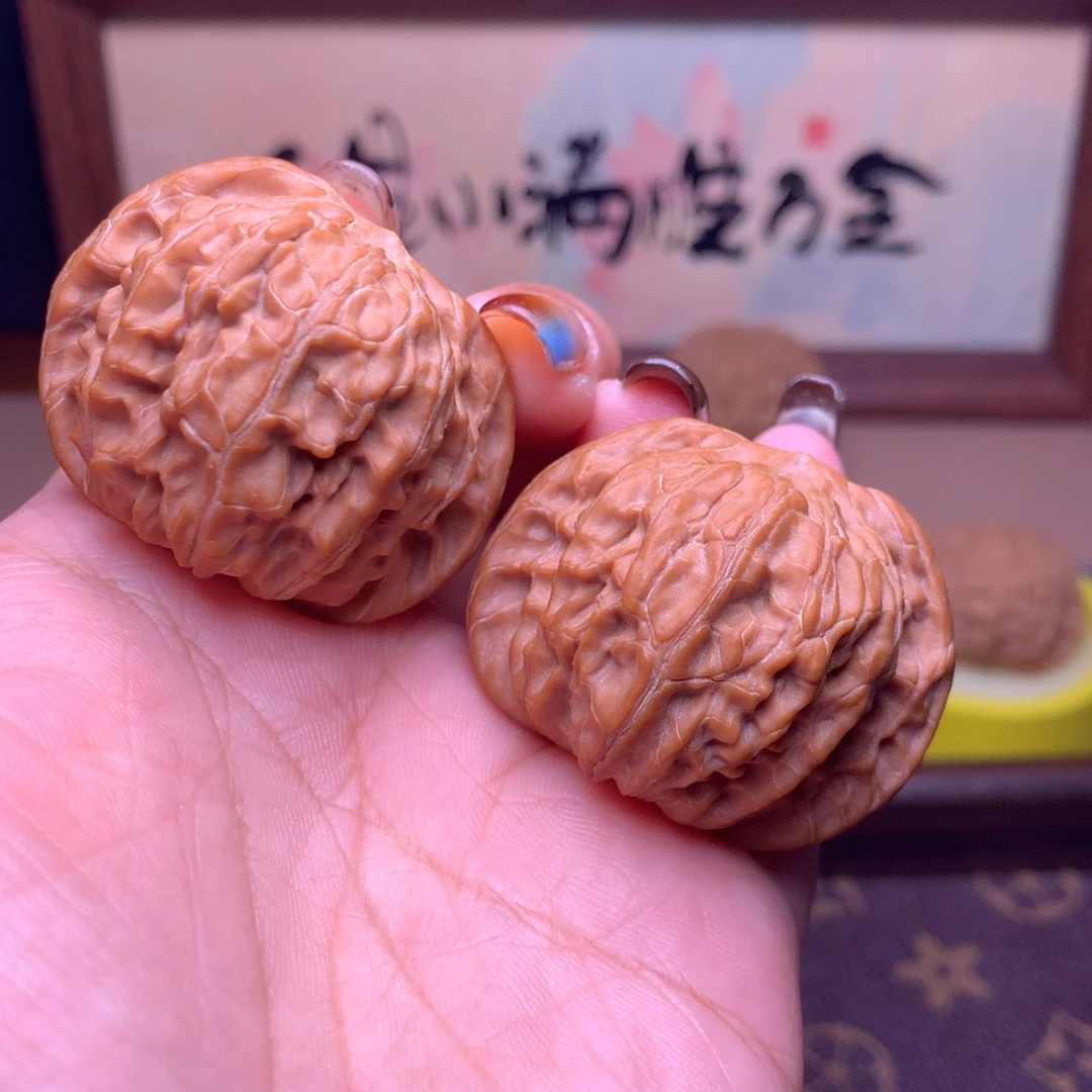 文玩核桃把件40磨盘