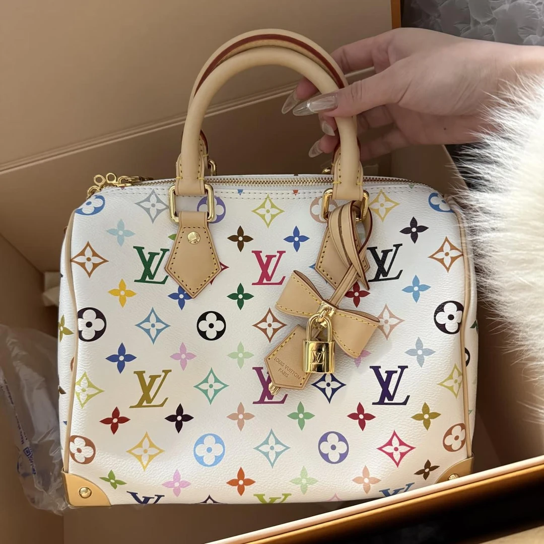 lv 白三彩 运营·路易威登·99新·50205911