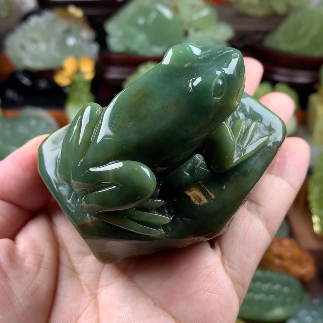 3***0岫玉未镶嵌手把件