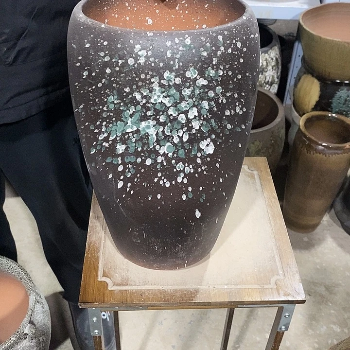 口19高度33黑烟花…………