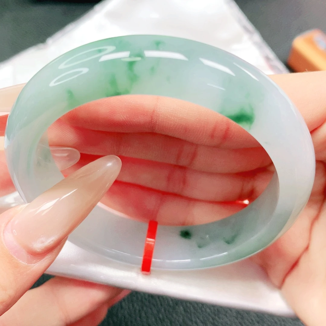 翡翠未镶嵌手镯55