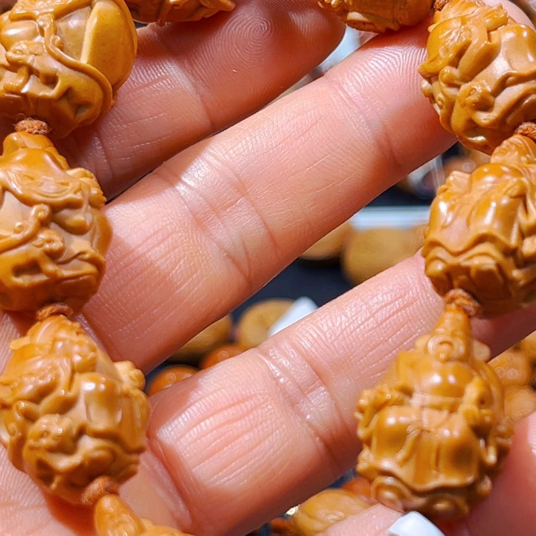 橄榄核吊坠新人在这里