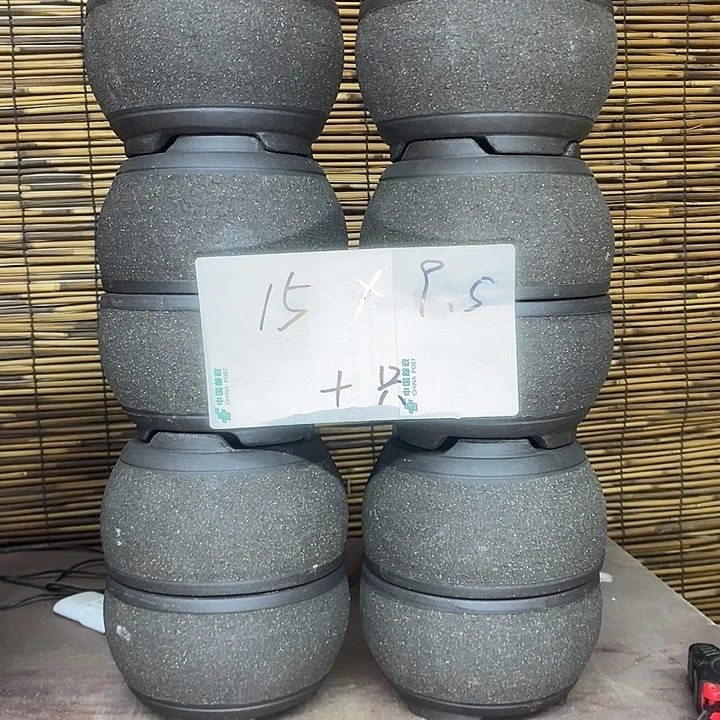 花盆紫砂我在外面