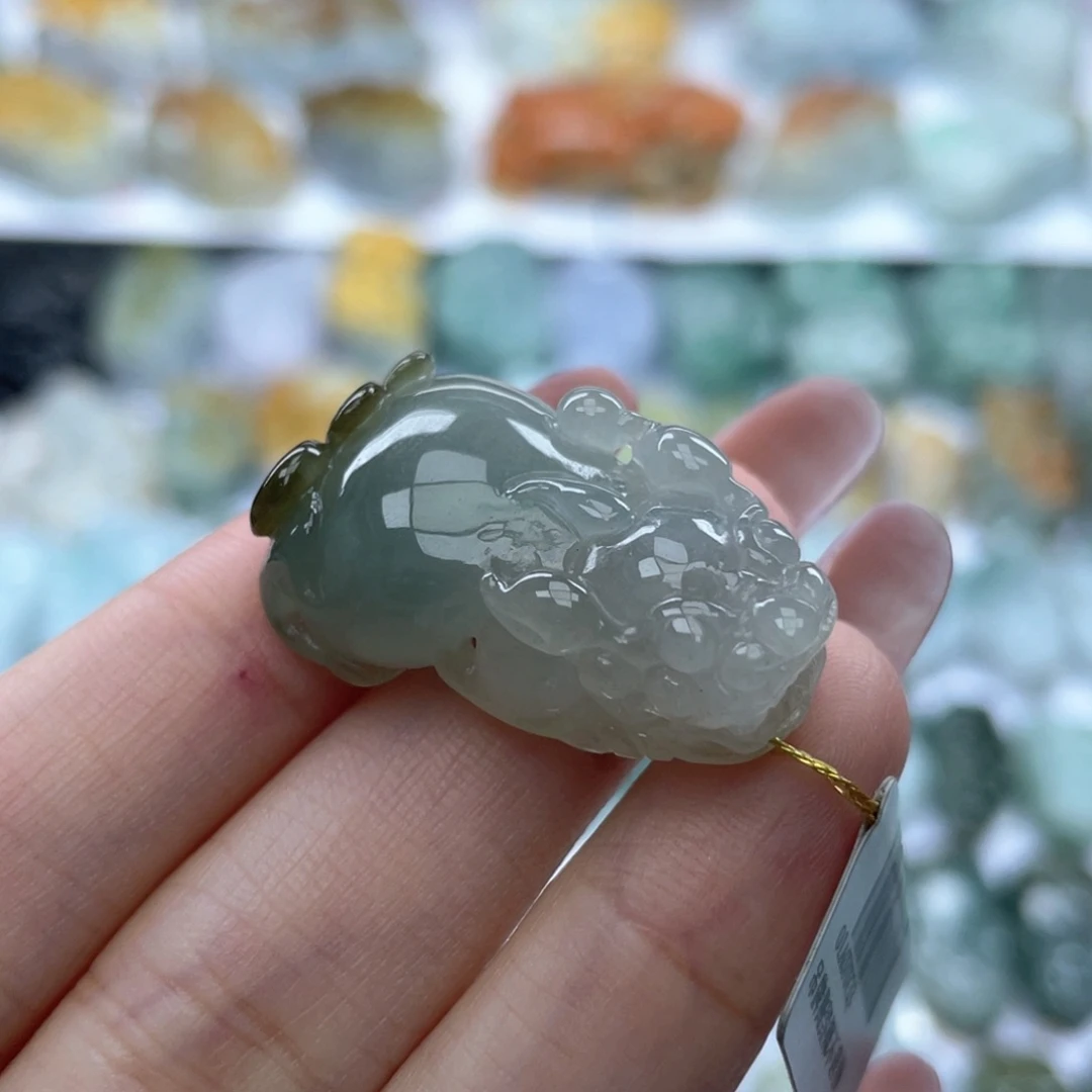 颈饰未镶嵌翡翠貔貅43