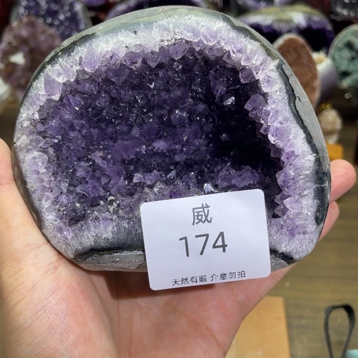 未镶嵌珠宝半成品水晶