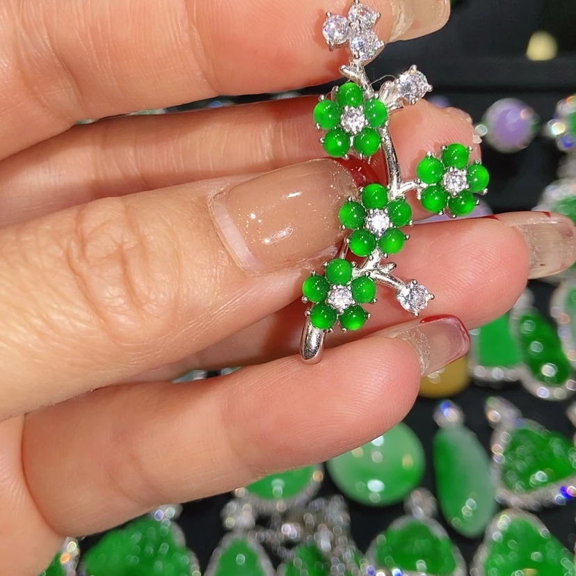 【闪购商品】翡翠颈饰未镶嵌天然翡翠