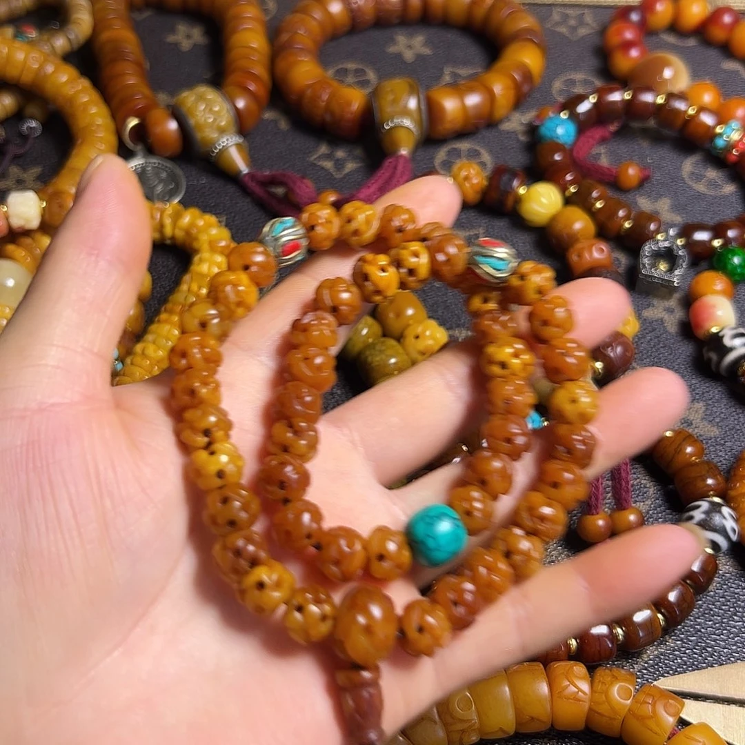 香榧木藏区手串牛骨