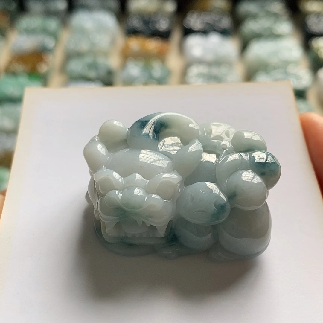 翡翠未镶嵌颈饰天然翡翠貔貅吊坠