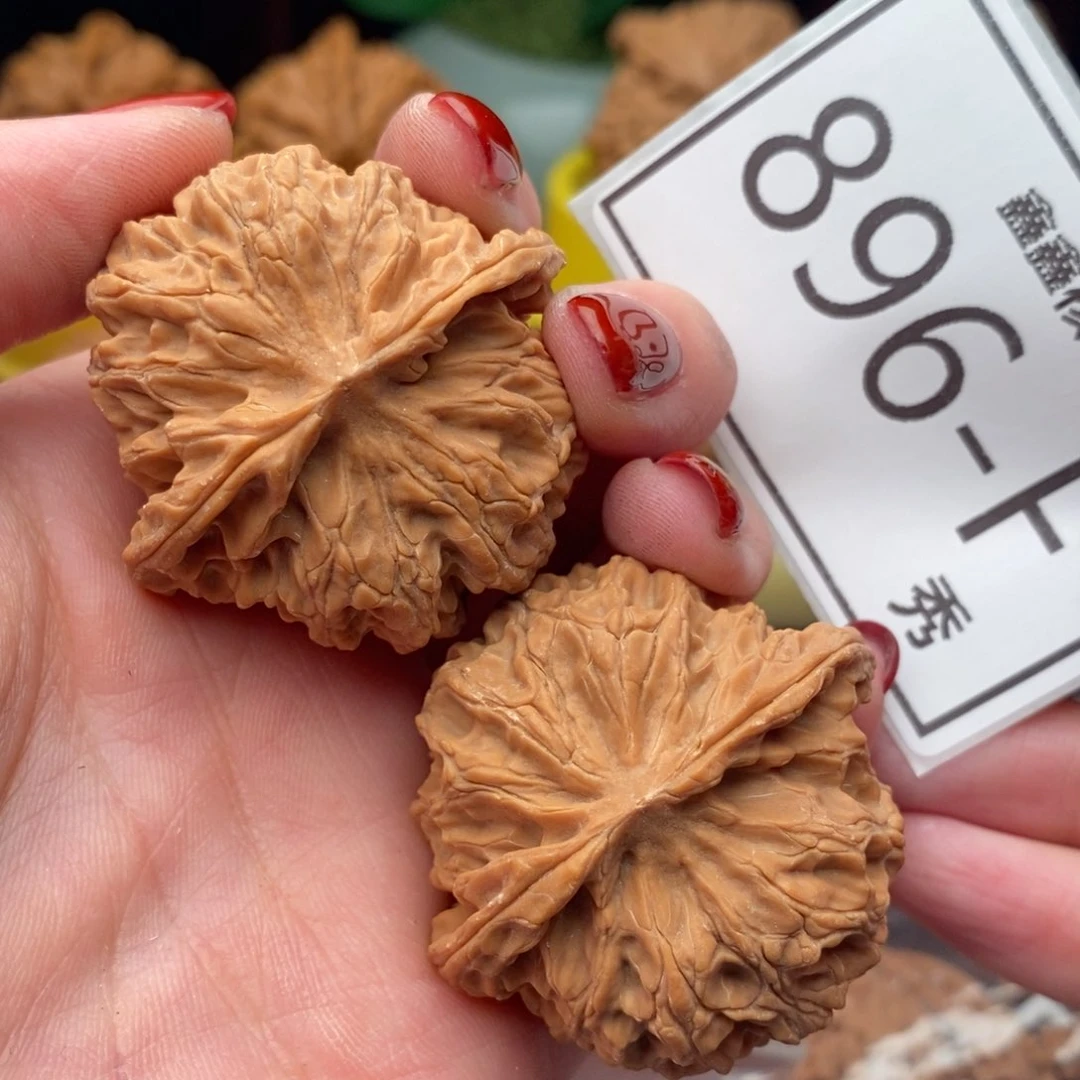 文玩核桃把件苹果园42