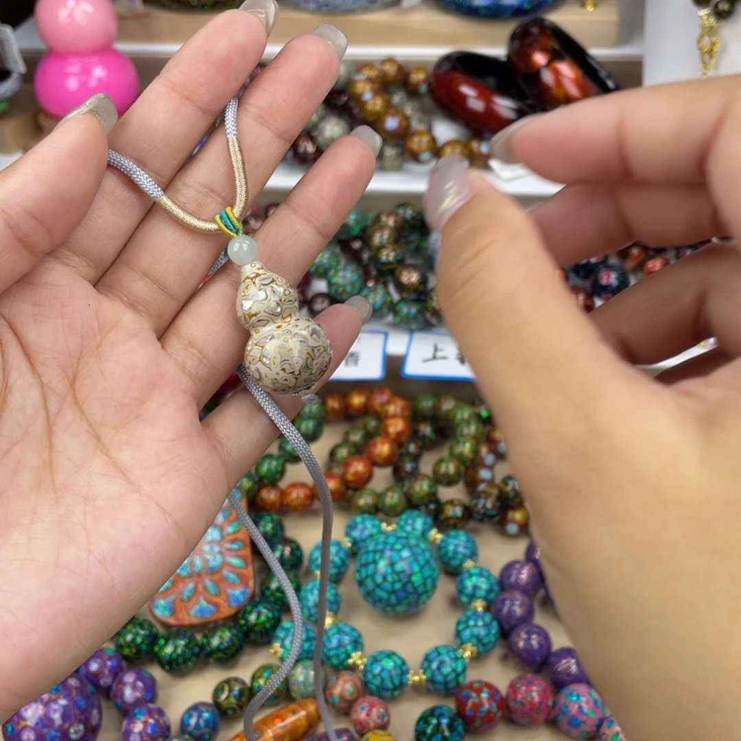 云栖大漆葫芦吊坠…………