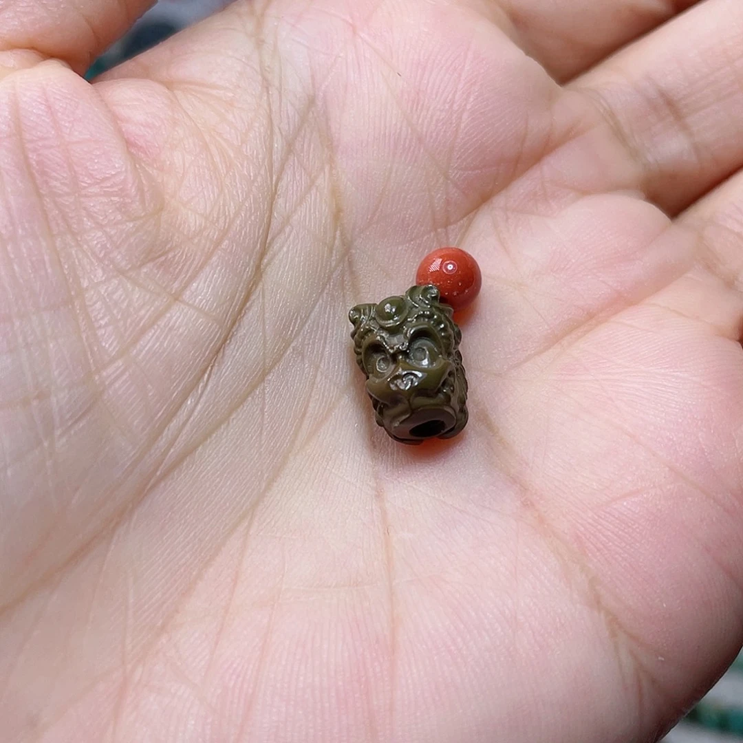 南红玛瑙未镶嵌配饰