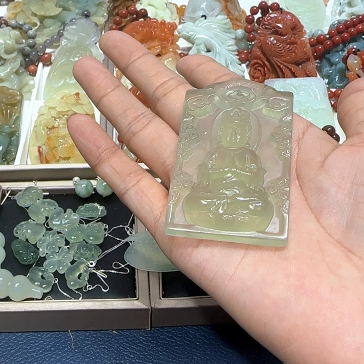 蛇纹石玉未镶嵌吊坠老*財