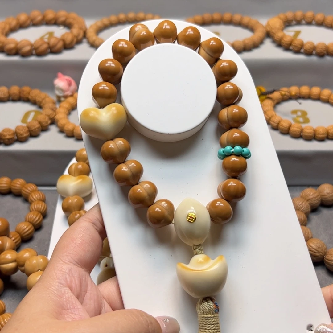 小***3手串猴头核桃16.1精品屁桃