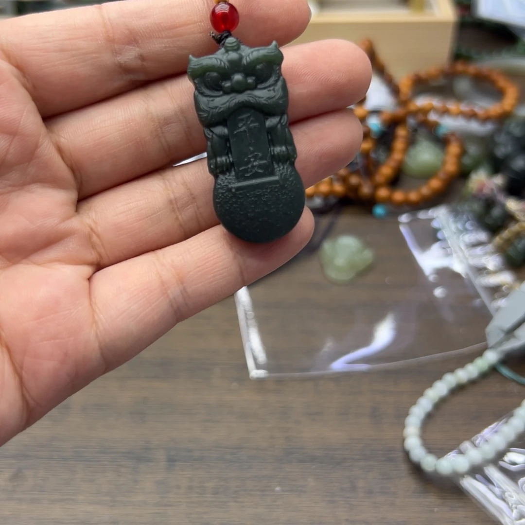 和田玉未镶嵌颈饰74