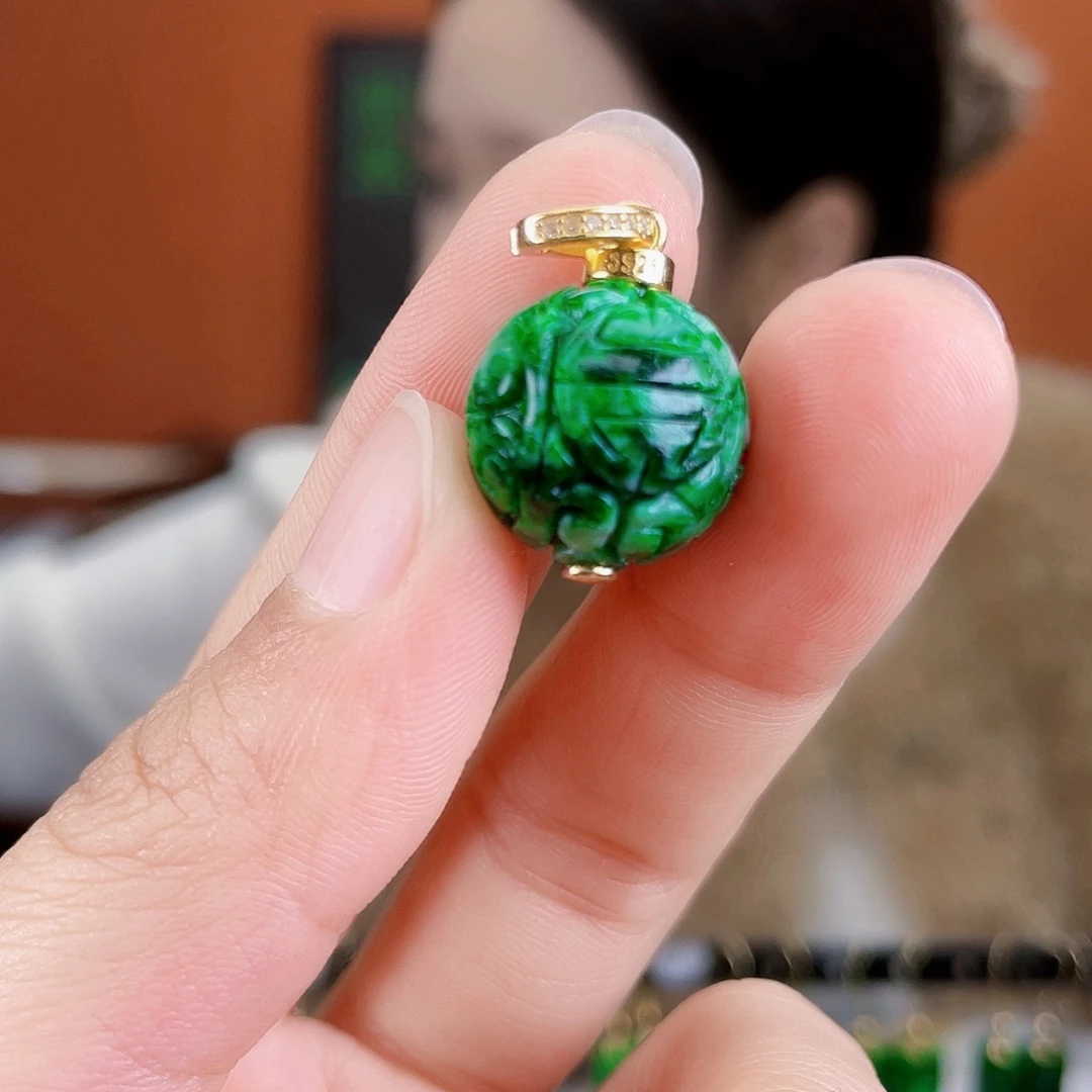 翡翠未镶嵌耳饰饰品