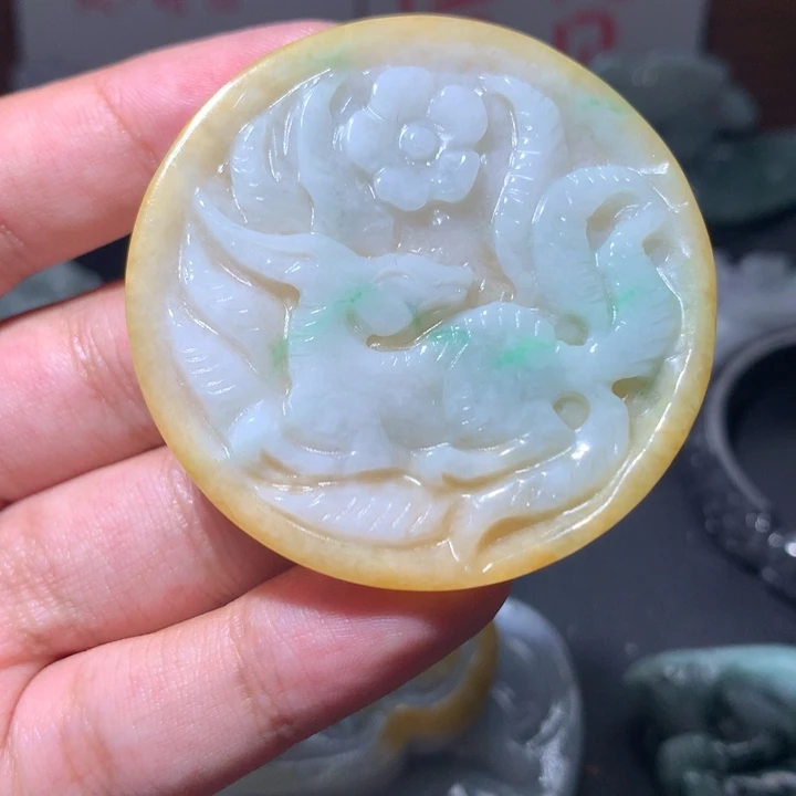 翡翠未镶嵌颈饰保真天然a货翡翠