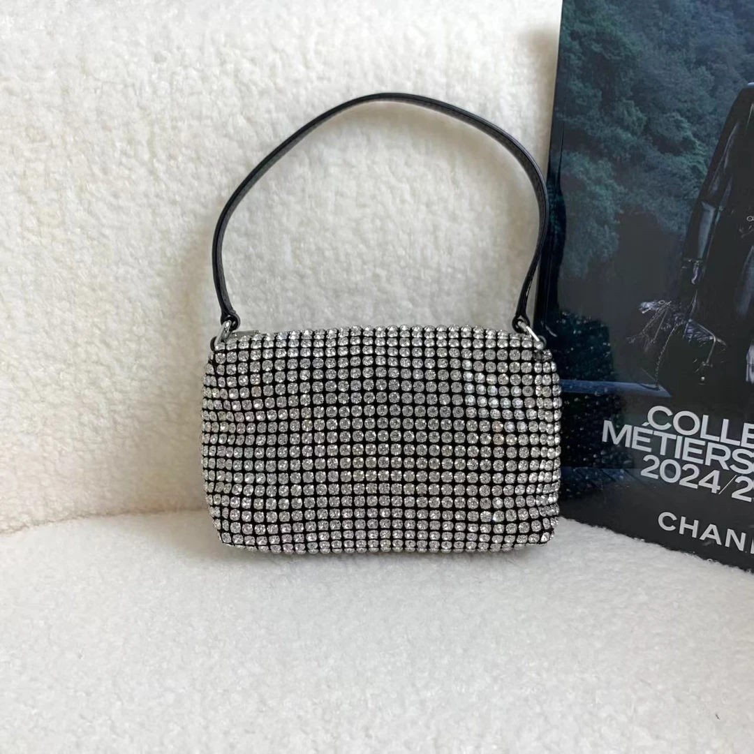99新 Alexander McQueen/亚历山大·麦昆 壹臻/白钻手提包23145528