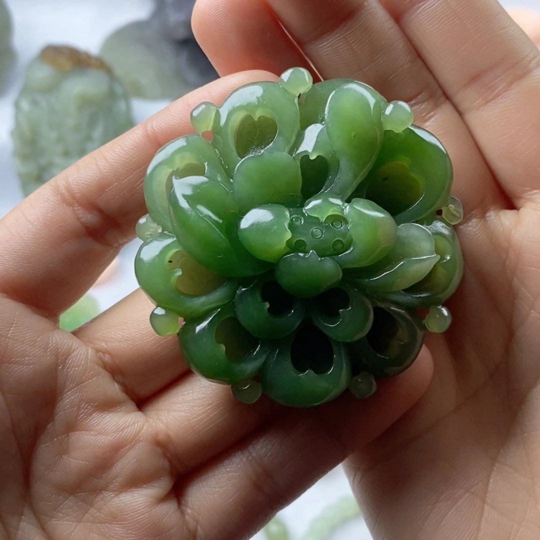 未镶嵌和田玉挂件