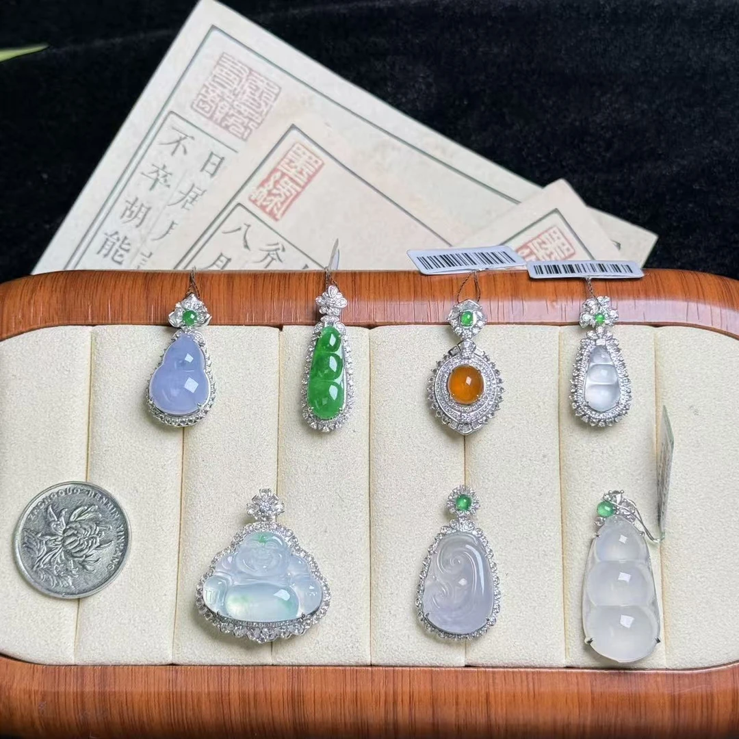 思懿珠宝  18K翡翠吊坠-16800-2-ZGM-多样性发一（紫色有色差）