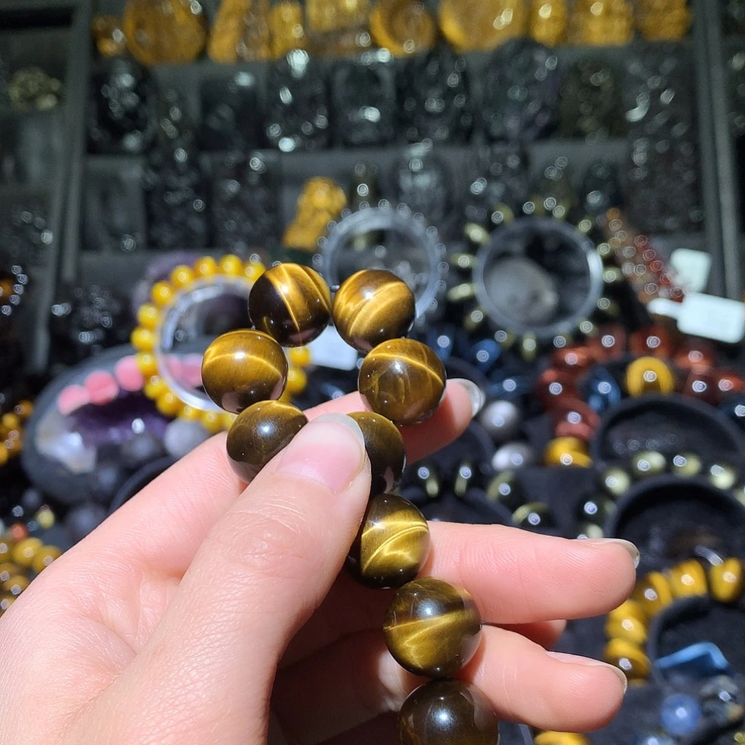 木变石手链未镶嵌?