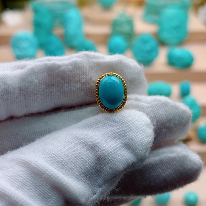 绿松石18K金镶嵌配饰