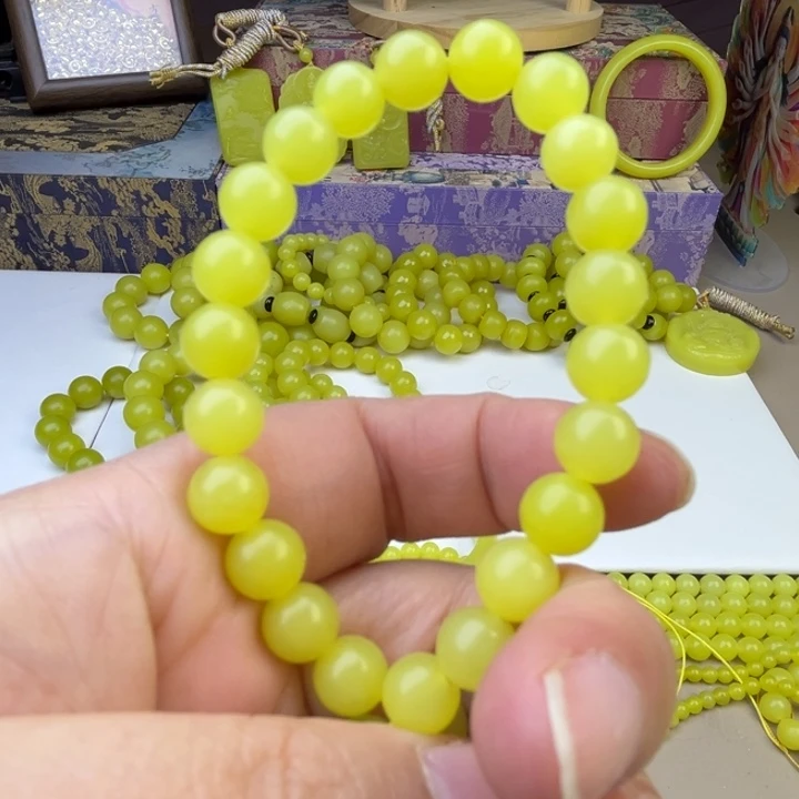 小****新疆若羌黄口手串24颗