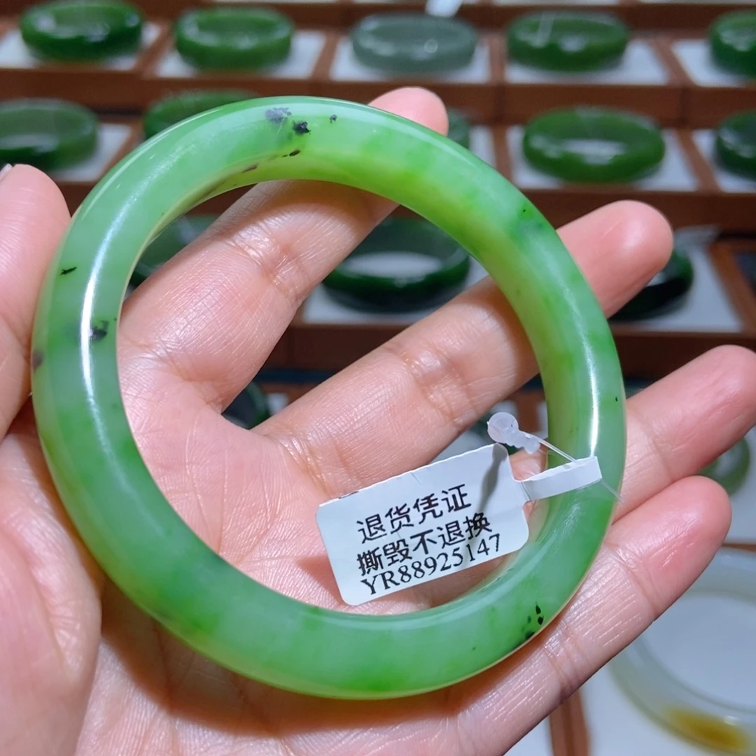 未镶嵌手镯和田玉（碧玉）苹果绿5960