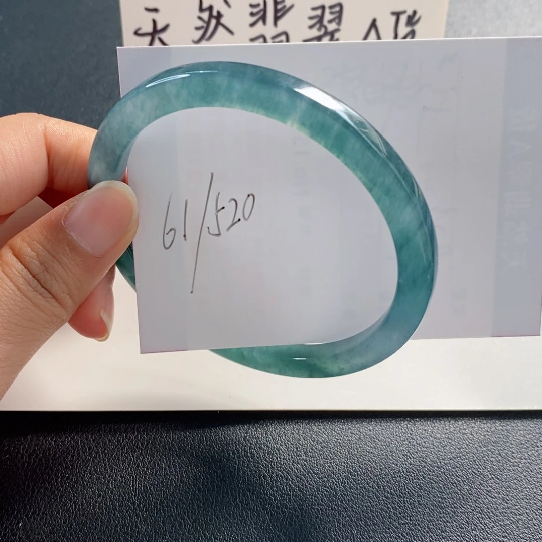 未镶嵌手镯翡翠天然翡翠