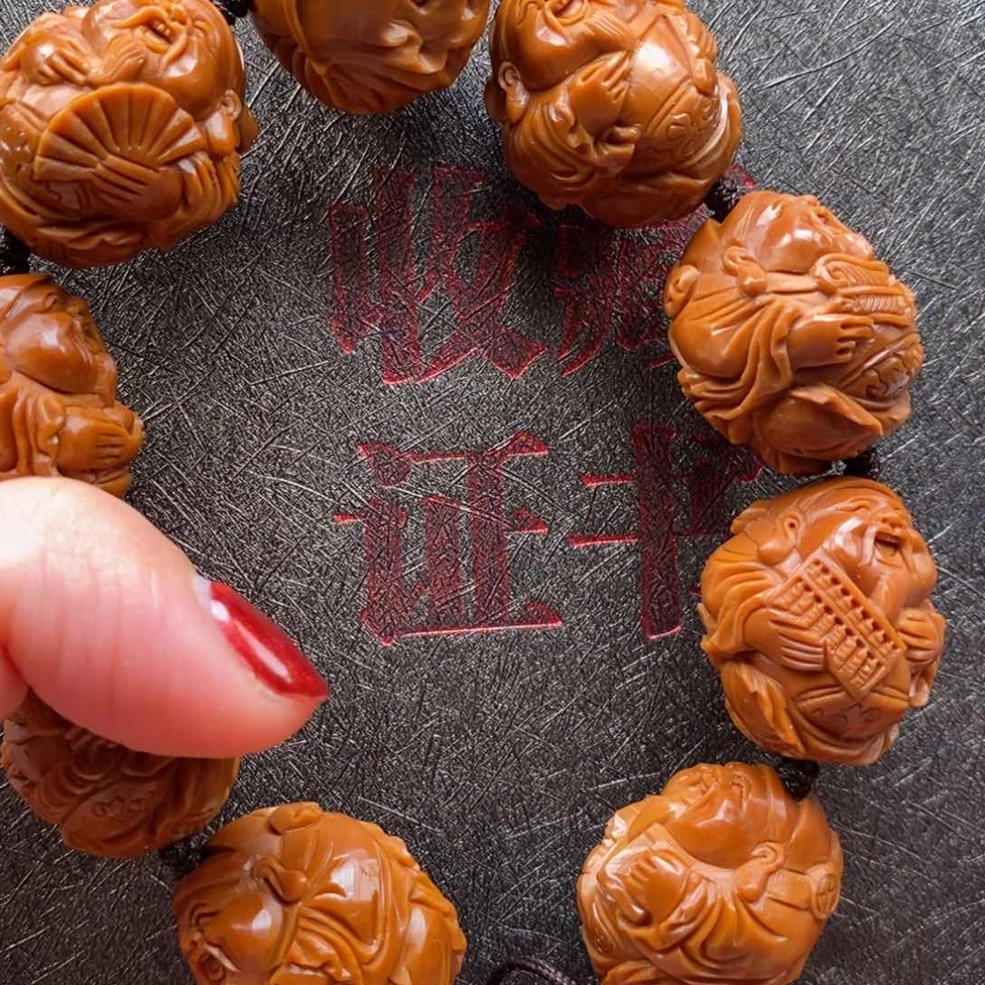 橄榄核手串八方来财