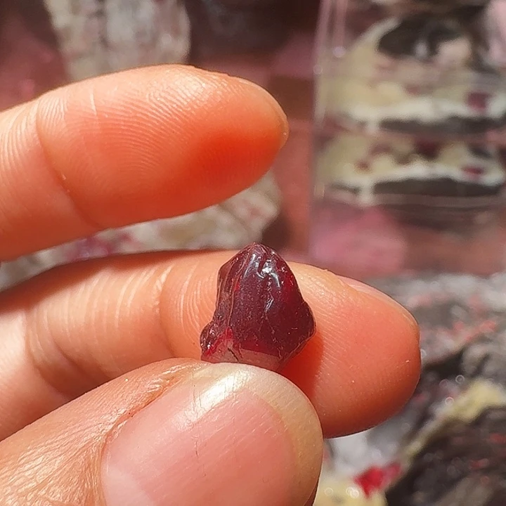 星***空天然辰砂天然朱砂原矿石（克重2.1