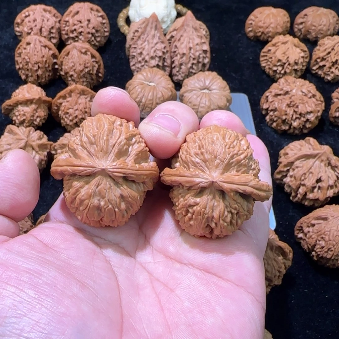 把件文玩核桃39球白