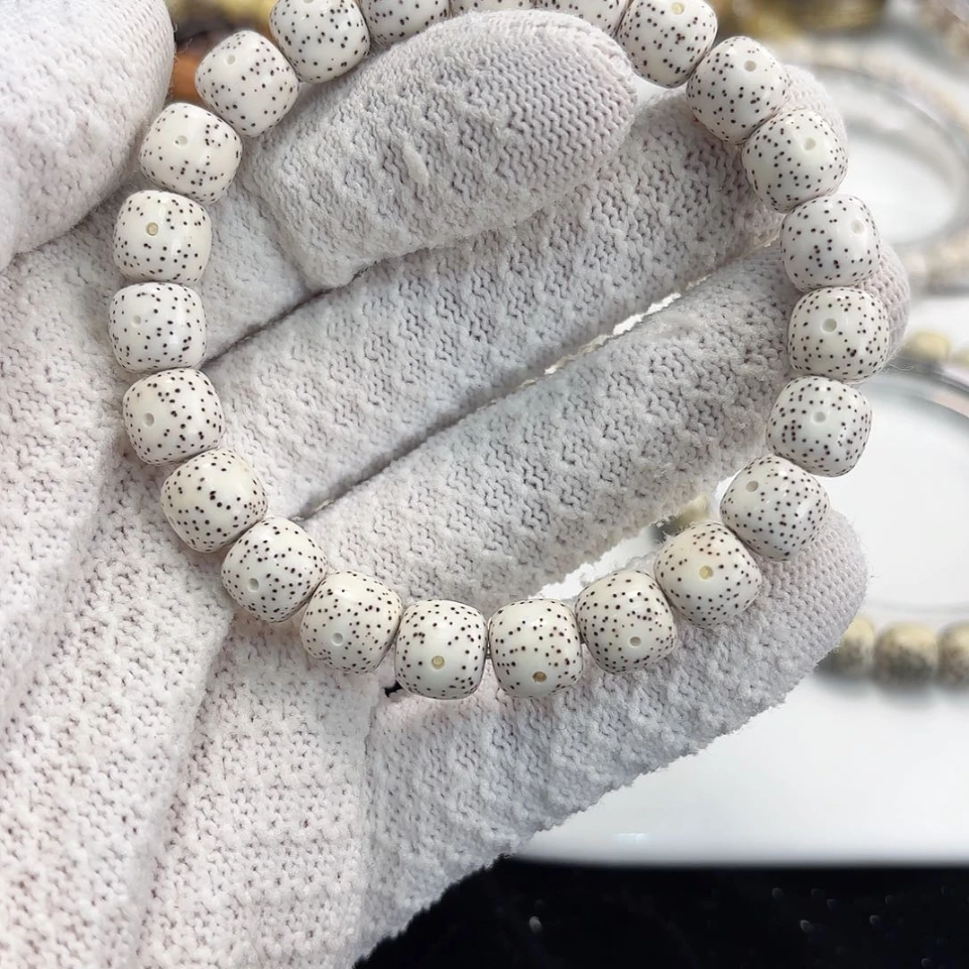 L***7星月菩提吊坠星月70